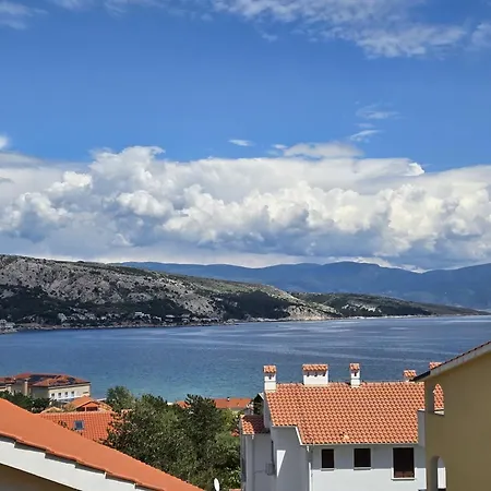 Vis A Vis Apartments *