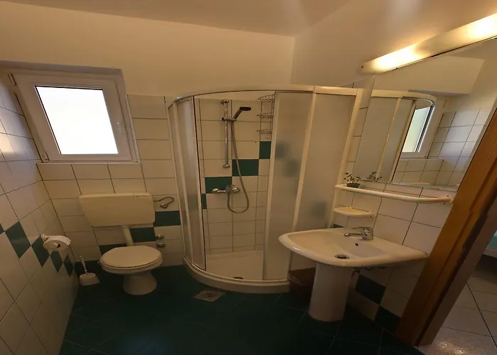 Vis A Vis Apartman Baška