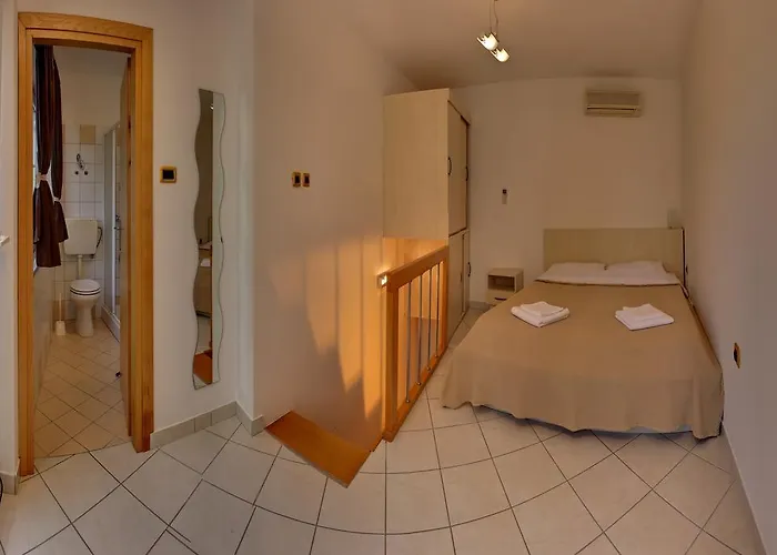Apartman Vis A Vis Baška