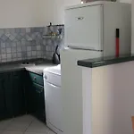 شقة Vis A Vis *