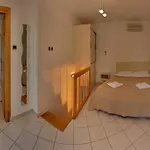 Apartment Vis A Vis Apartments Baška