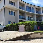 Apartment Vis A Vis Apartments Baška