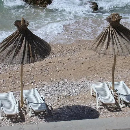 Vis A Vis Apartments Apartman