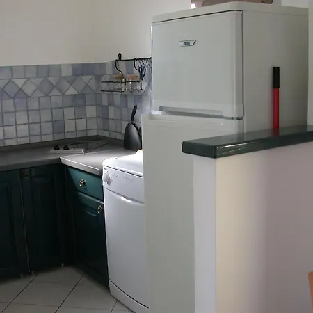 Apartment Vis A Vis Apartments *