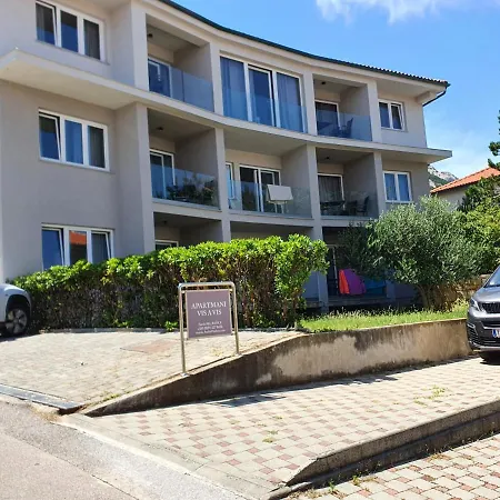 Vis A Vis Apartments Apartment
