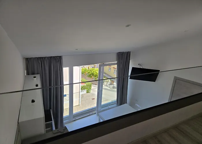 Vis A Vis Apartman *